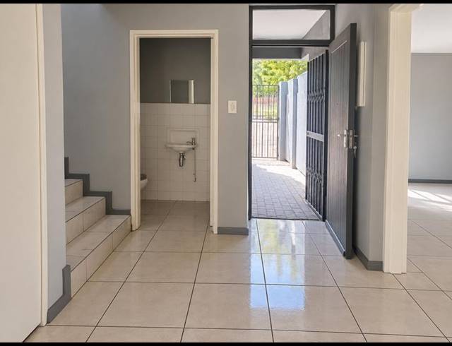 3 BEDROOM APARTMENT FOR SALE IN SASOLBURG CENTRAL